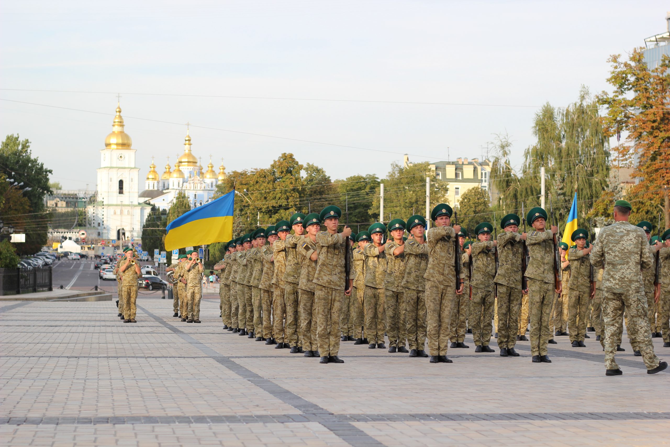 Kyiv,,Ukraine,-,August,16,2021:,Soldiers,On,Sofievska,Square