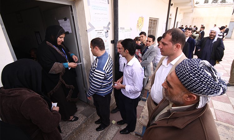 Arbil-march,07:,Kurds,Flee,To,Election,Centers,To,Vote,For