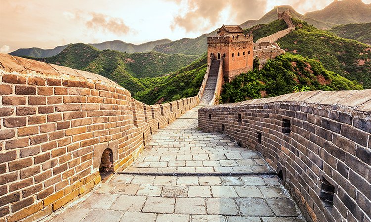 China,Famous,Landmark,Great,Wall,And,Mountains