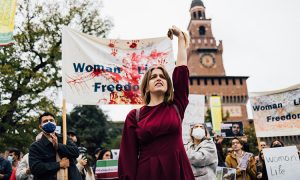 Milan,,Italy,-,September,25,,2022:,Protestors,Demonstrating,Showing,Protest