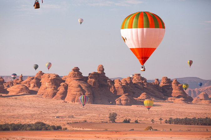 Hot,Air,Balloon,Festival,Over,Mada'in,Saleh,(hegra),Ancient,Site,