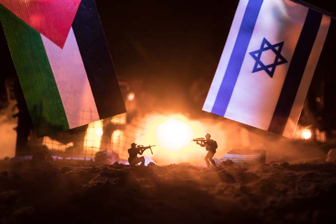 Conflict,Between,Israel,And,Palestine,Concept.,Burning,And,Destroyed,City