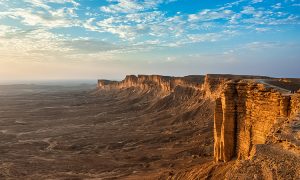 Edge,Of,The,World,,A,Natural,Landmark,And,Popular,Tourist