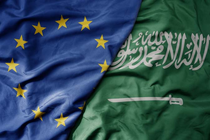 Big,Waving,Realistic,National,Colorful,Flag,Of,European,Union,And