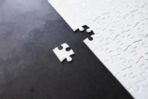 Intellectual,Puzzles.,The,Puzzle,Empty.,The,Hand,Puts,Together,Puzzle