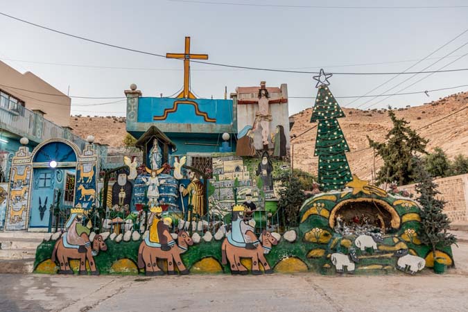 Alqosh,,Iraq,-,September,28,,2022:,Christian,Decorations,In,Alqosh